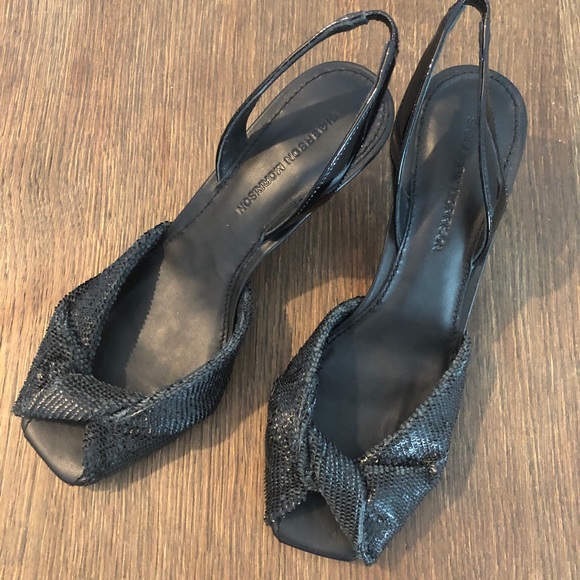 SIGERSON MORRISON Kitten Heel Slingbacks - Picture 2 of 7